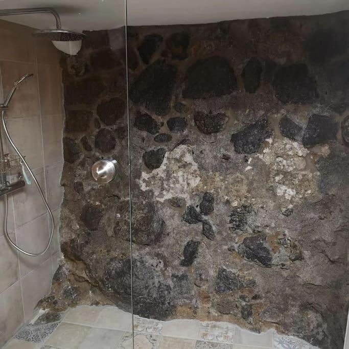 Souterrain Fuer Max 2 P., Bad, Aussenkueche, Garten Guimar Luaran gambar