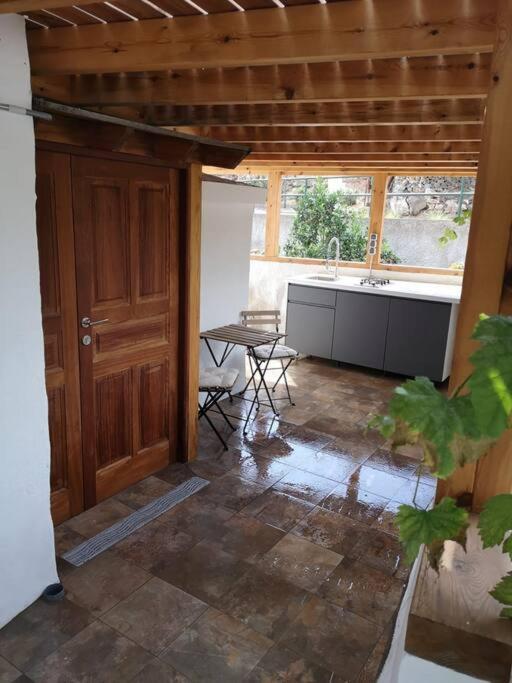 Souterrain Fuer Max 2 P., Bad, Aussenkueche, Garten Guimar Luaran gambar
